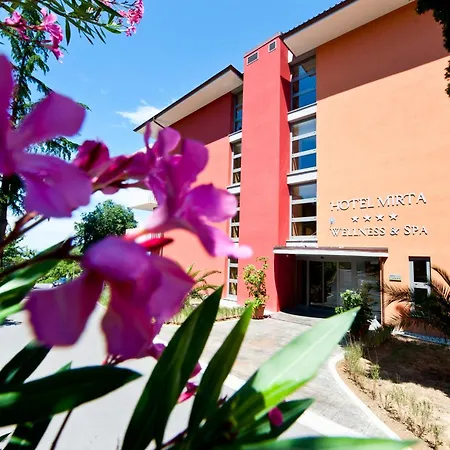 Ξενοδοχείο Mirta - San Simon 4*