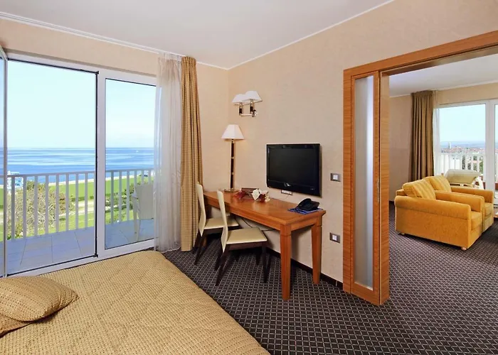 Mirta - San Simon 4*