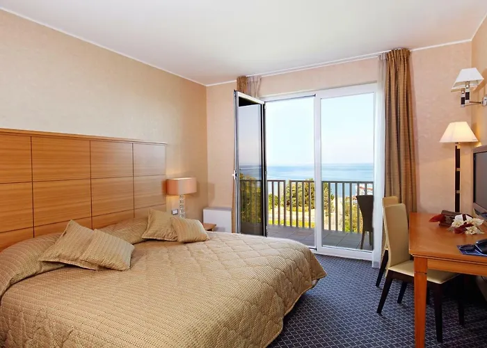 Mirta - San Simon Hotel Izola